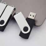 USB Drive 8 GB